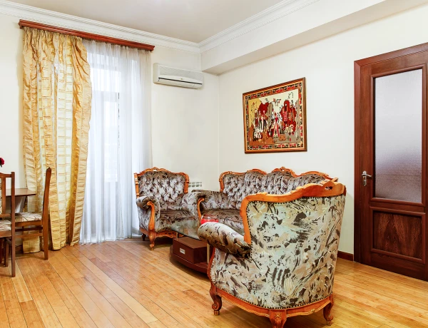 Appartement – rue Pavstos Buzand, Erévan