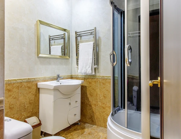 House – Gevorg Dzhahukyan street, Yerevan