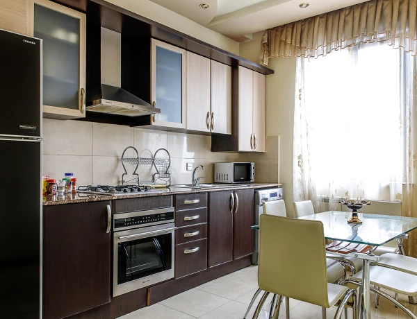 House – Gevorg Dzhahukyan street, Yerevan