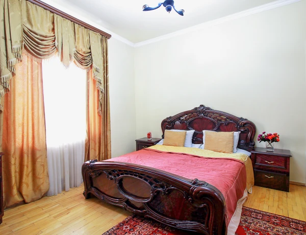 House – Gevorg Dzhahukyan street, Yerevan