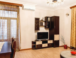 #120 Apartamento - calle Pavstos Buzand