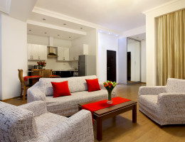 #196 Apartamento - calle Aram