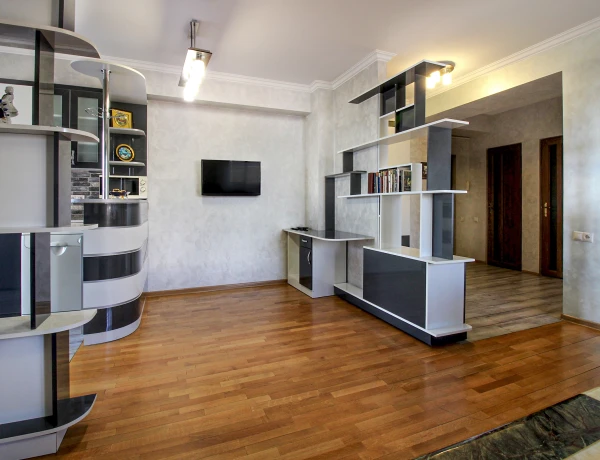 Apartment – Vardanants street, Yerevan