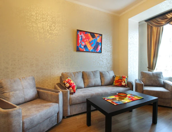 Apartment – Nalbandyan street, Yerevan