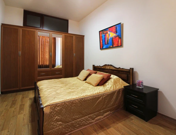 Apartment – Nalbandyan street, Yerevan