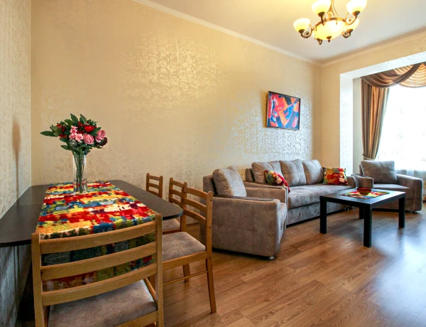 Apartment – Nalbandyan street, Yerevan