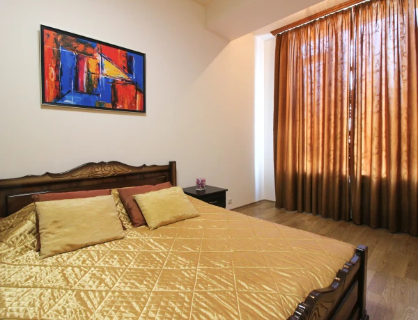 Apartment – Nalbandyan street, Yerevan