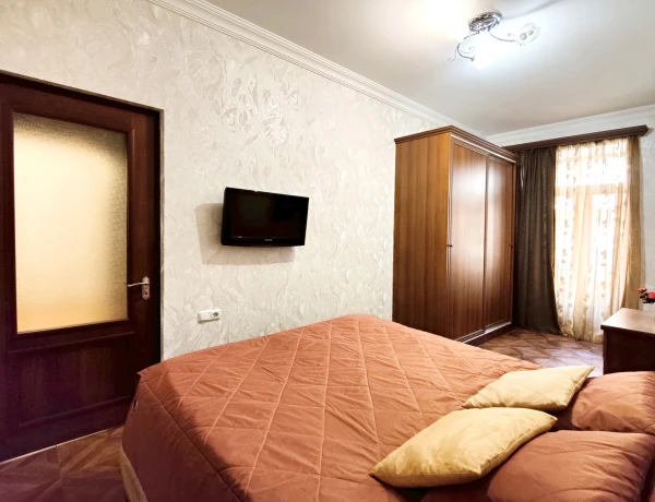Apartment – Pavstos Buzand street, Yerevan