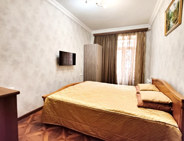 Apartment – Pavstos Buzand street, Yerevan