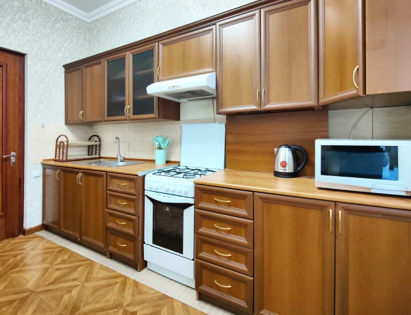 Apartment – Pavstos Buzand street, Yerevan