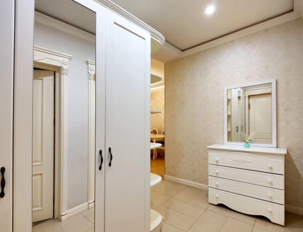 Apartment – Aram street, Yerevan