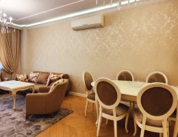 #118 Appartement – rue Aram, Erévan