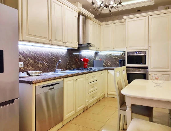 Apartment – Aram street, Yerevan