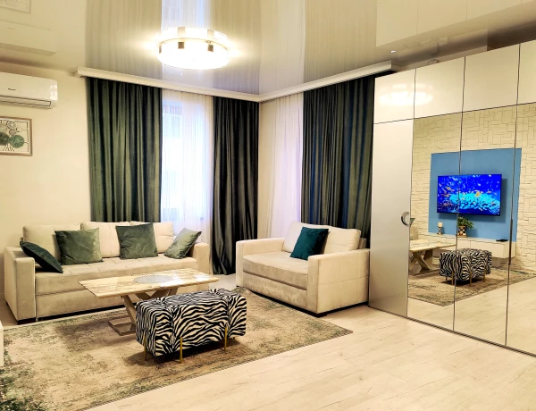 Apartamento – calle Aram, Yereván