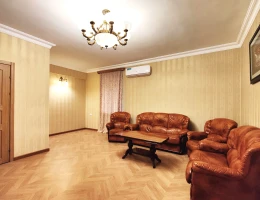 #204 Appartement – rue Tchaïkovski, Erévan