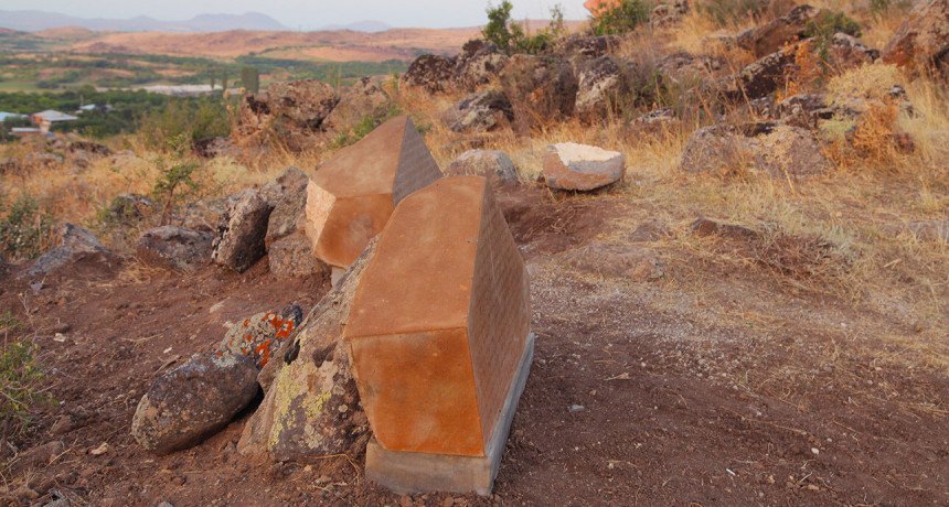 Aghtsk Mausoleum, Aragatsotn, Armenia