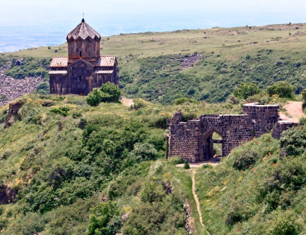 Fortezza Amberd