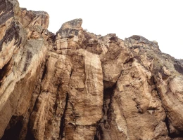 Areni-1 (Grotta degli uccelli)