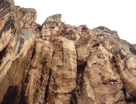 Areni-1 (Grotta degli uccelli)
