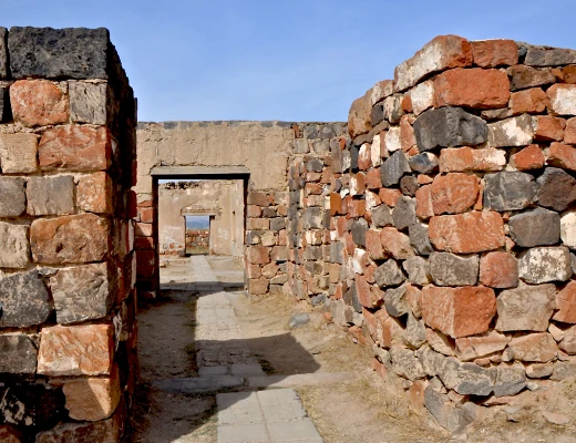 Museo y fortaleza de Erebuni