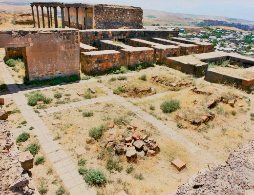 Museo y fortaleza de Erebuni