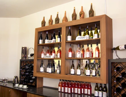 Hin Areni wine factory