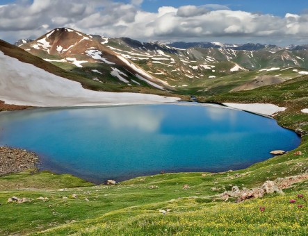 Lago Karí