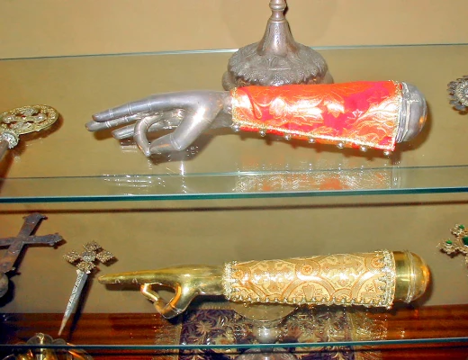 Museo Tesoros de Echmiadzín