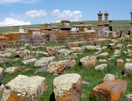 Cimitero di Noratus
