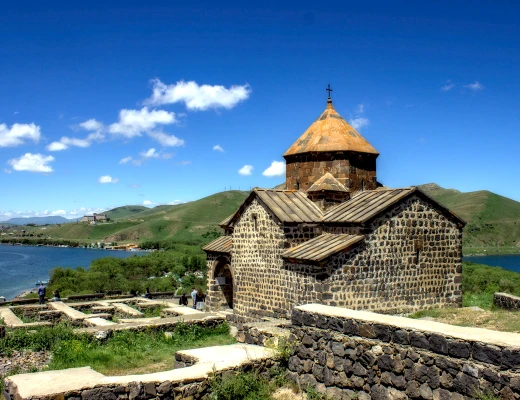 Монастырь Севанаванк