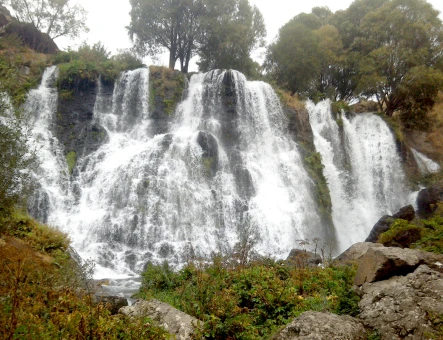 Shaki Waterfall