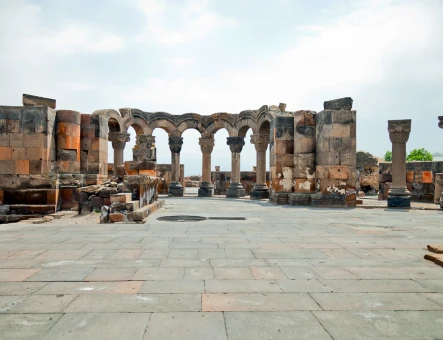 Zvartnots Temple