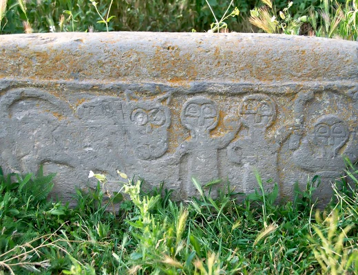 Աղիտուի հուշակոթող