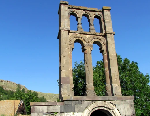 Աղիտուի հուշակոթող