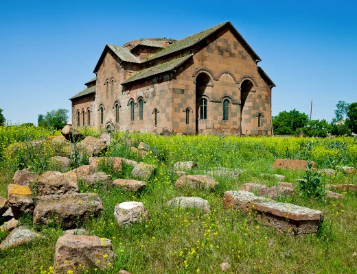 Առուճի եկեղեցի