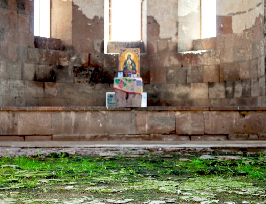 Առուճի եկեղեցի