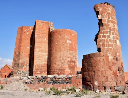 Fortezza di Dashtadem