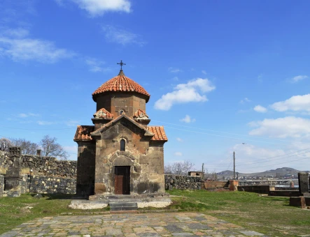 Karmravor Church