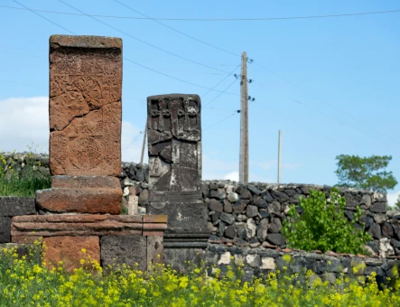 Karmravor Church