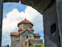 Chiesa Karmravor