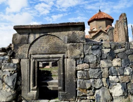 Chiesa Karmravor