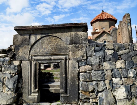Karmravor Church