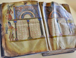 Matenadaran – il museo dei manoscritti antichi