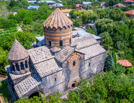 Kirche Mughni