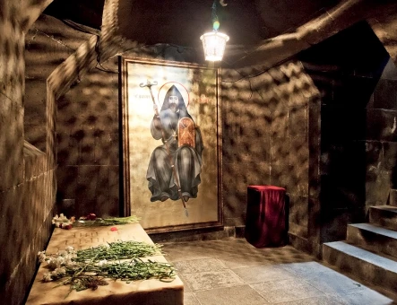 Oshakan St. Mesrop Mashtots Church