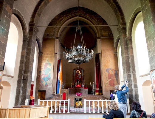 St.-Mesrop-Mashtots-Kirche von Oschakan