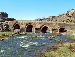 Chiesa di S. Mesrop Mashtots ad Osciakan
