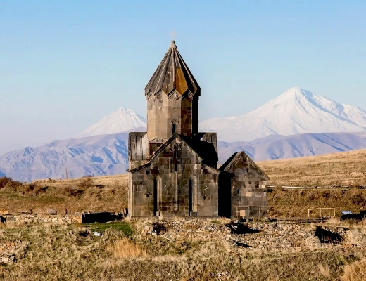 Թանահատի վանք (Գլաձոր)