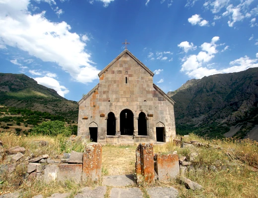 Yeghegis church and Jewish cemetery