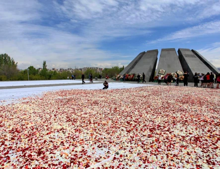 Tsitsernakaberd Memorial